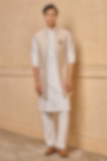 Lilac Viscose Blend Long-Open Bundi Jacket Set by TASVA at Pernia's Pop Up Shop