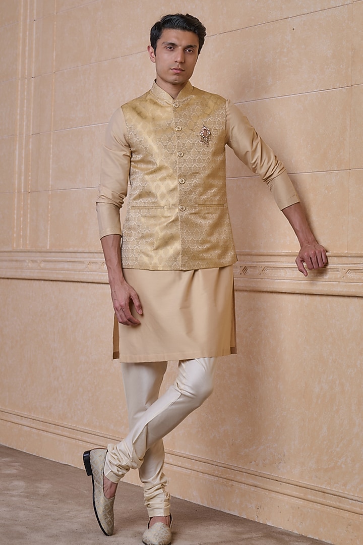 Gold Polyester & Metallic Fabric Bundi Jacket Set by TASVA at Pernia's Pop Up Shop