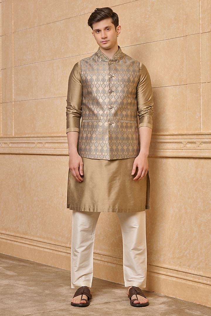 Medium Grey Brocade Bundi Jacket Set by TASVA at Pernia's Pop Up Shop