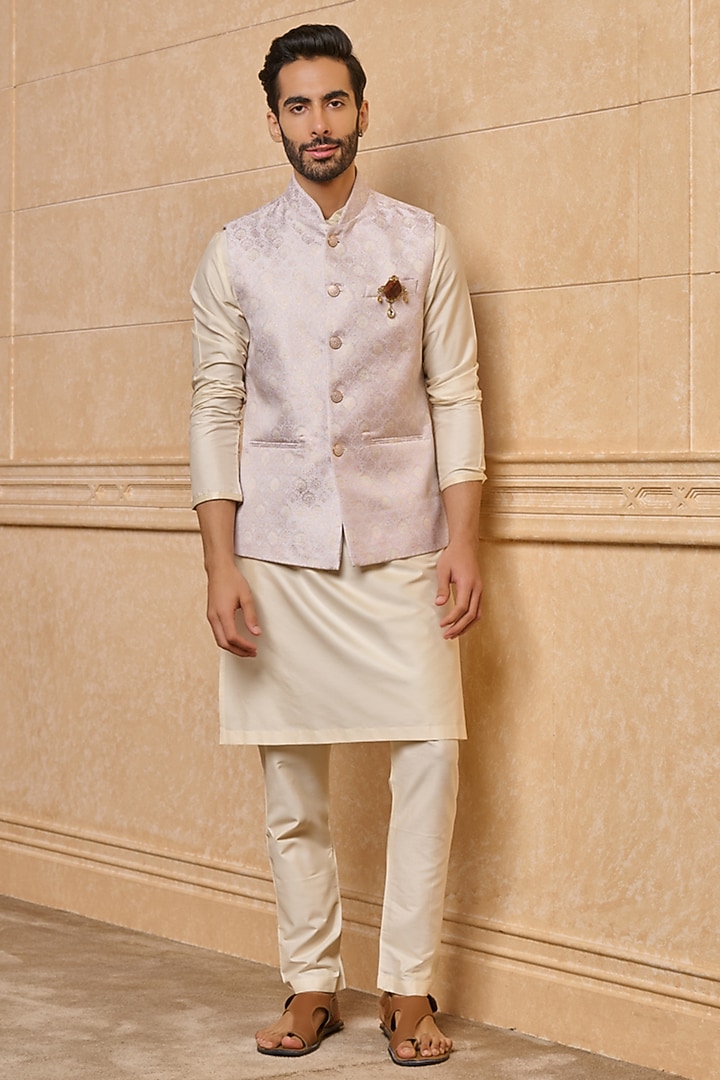 Pink Polyester Bundi Jacket Set by TASVA at Pernia's Pop Up Shop