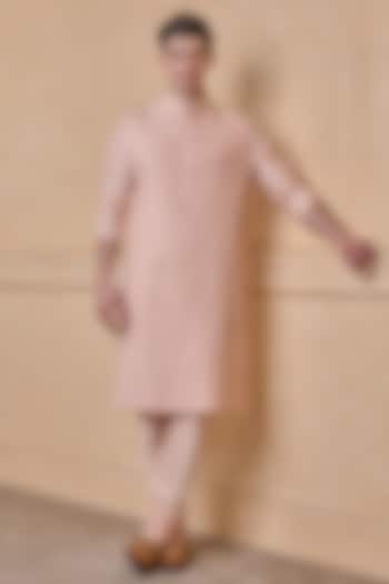 Peach Viscose & Polyester Textured Kurta Set by TASVA at Pernia's Pop Up Shop