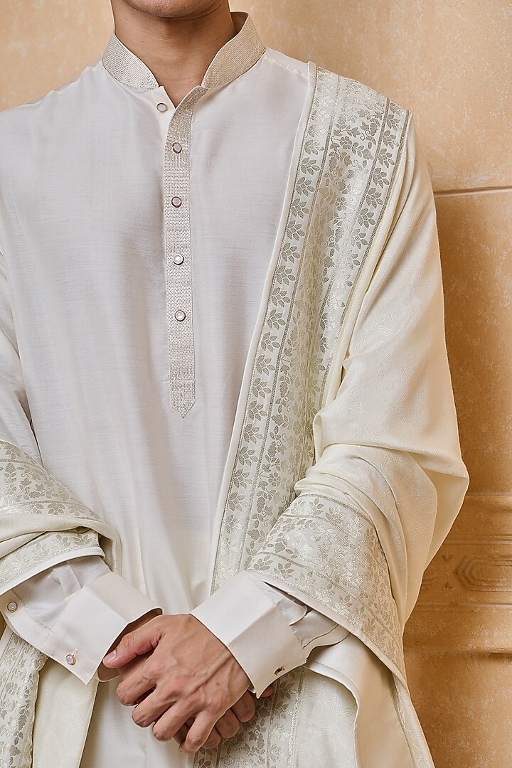 Ivory Cotton Stole by TASVA at Pernia's Pop Up Shop