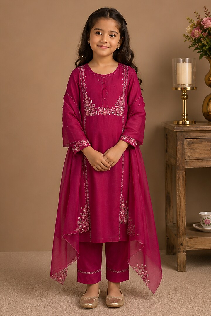 Rani Pink Silk Cotton Embroidered Kurta Set For Girls by Tatwa Kids at Pernia's Pop Up Shop