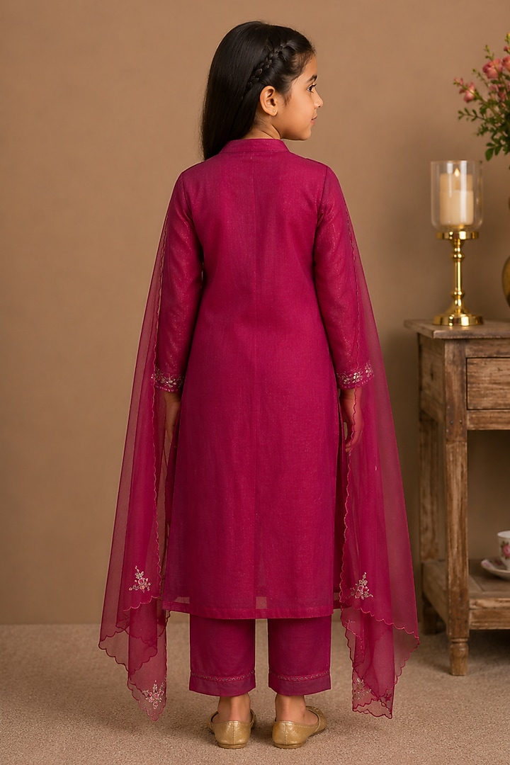 Rani Pink Silk Cotton Embroidered Kurta Set For Girls by Tatwa Kids at Pernia's Pop Up Shop