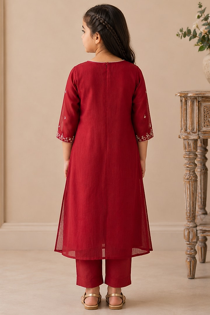 Maroon Silk Cotton Hand Embroidered Kurta Set For Girls by Tatwa Kids at Pernia's Pop Up Shop