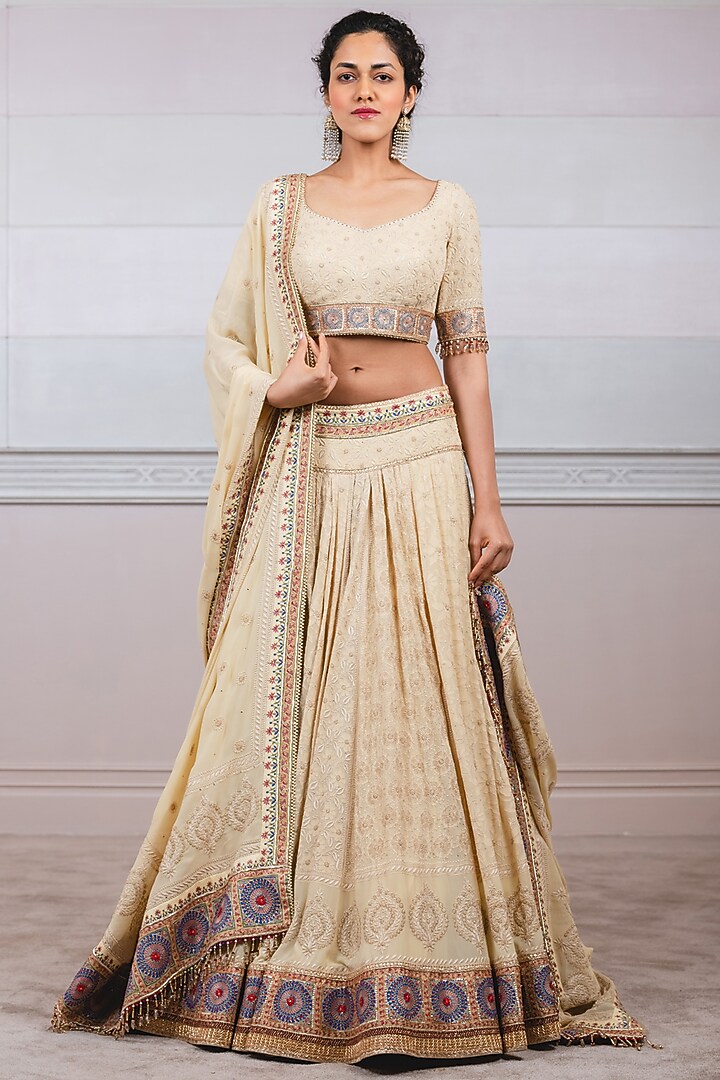 Pale Yellow Georgette Chikankari Bridal Lehenga Set by Tarun Tahiliani at Pernia's Pop Up Shop