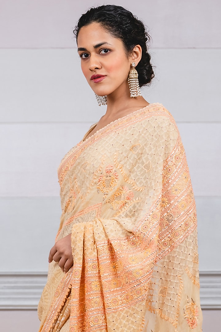Sunset Ombre Chikankari Bridal Saree Set by Tarun Tahiliani at Pernia's Pop Up Shop