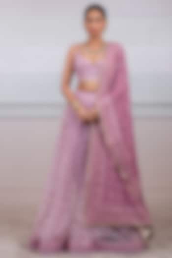 Mauve Chikankari Gathered Bridal Lehenga Set by Tarun Tahiliani at Pernia's Pop Up Shop