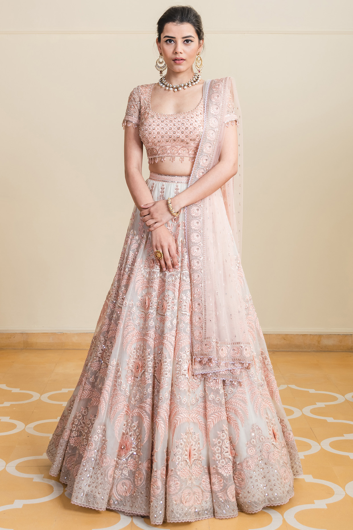 tarun tahiliani lehenga cost