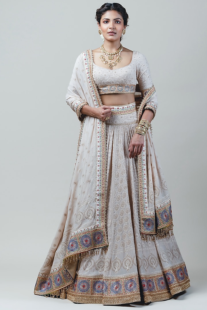 Blush Pink Embroidered Bridal Lehenga Set by Tarun Tahiliani at Pernia's Pop Up Shop