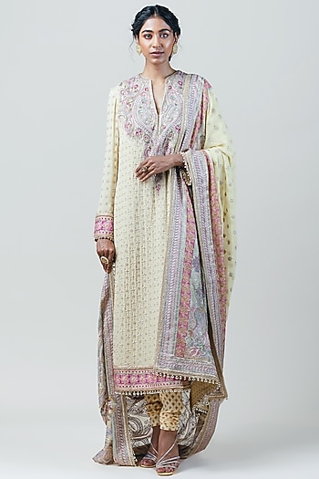 Pale yellow Embroidered Kurta Set by Tarun Tahiliani
