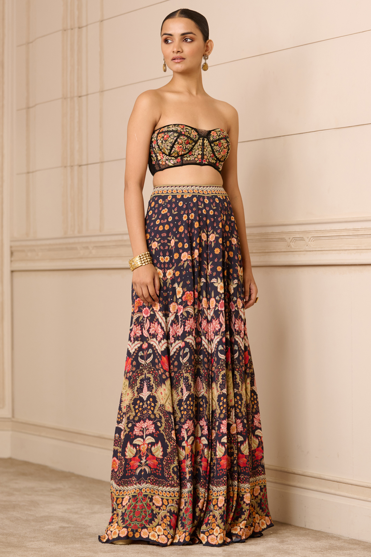 Black Georgette Printed Pant Set by Tarun Tahiliani at Pernia's Pop Up Shop