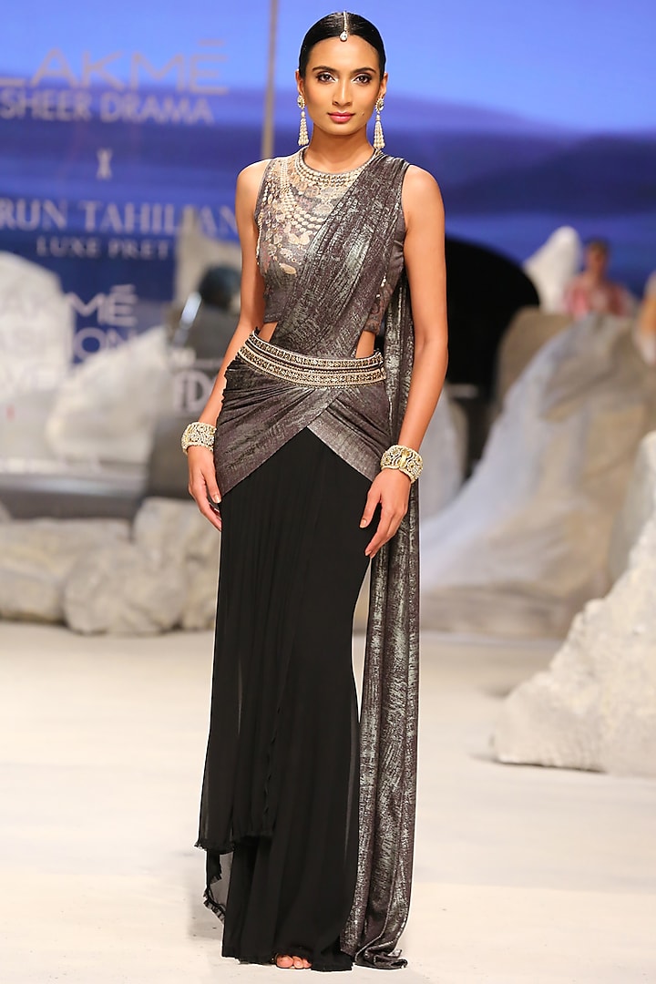 Black Foil Jersey Concept Reception Saree Set by Tarun Tahiliani at Pernia's Pop Up Shop
