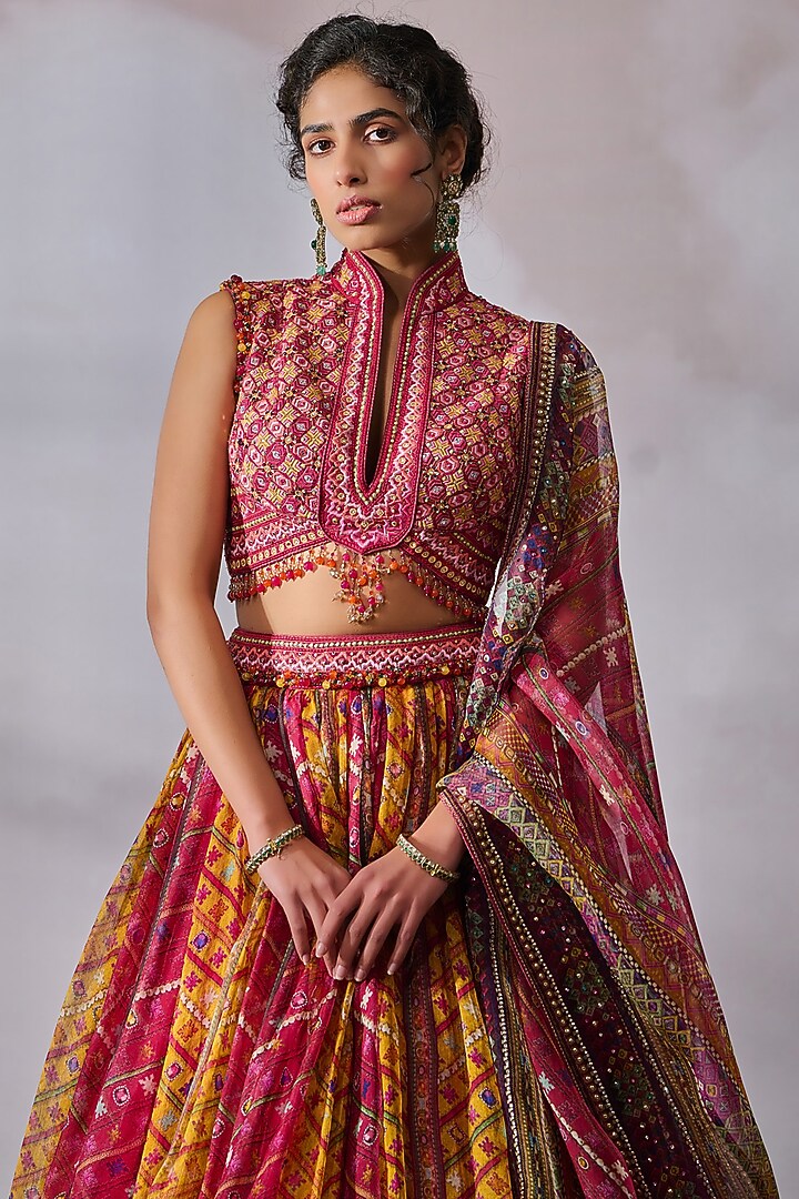 Fuchsia & Gold Silk Organza Printed Bridal Lehenga Set by Tarun Tahiliani at Pernia's Pop Up Shop