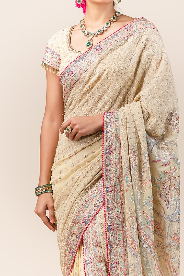 Pale Yellow Chikankari Bridal Saree Set by Tarun Tahiliani at Pernia's Pop Up Shop