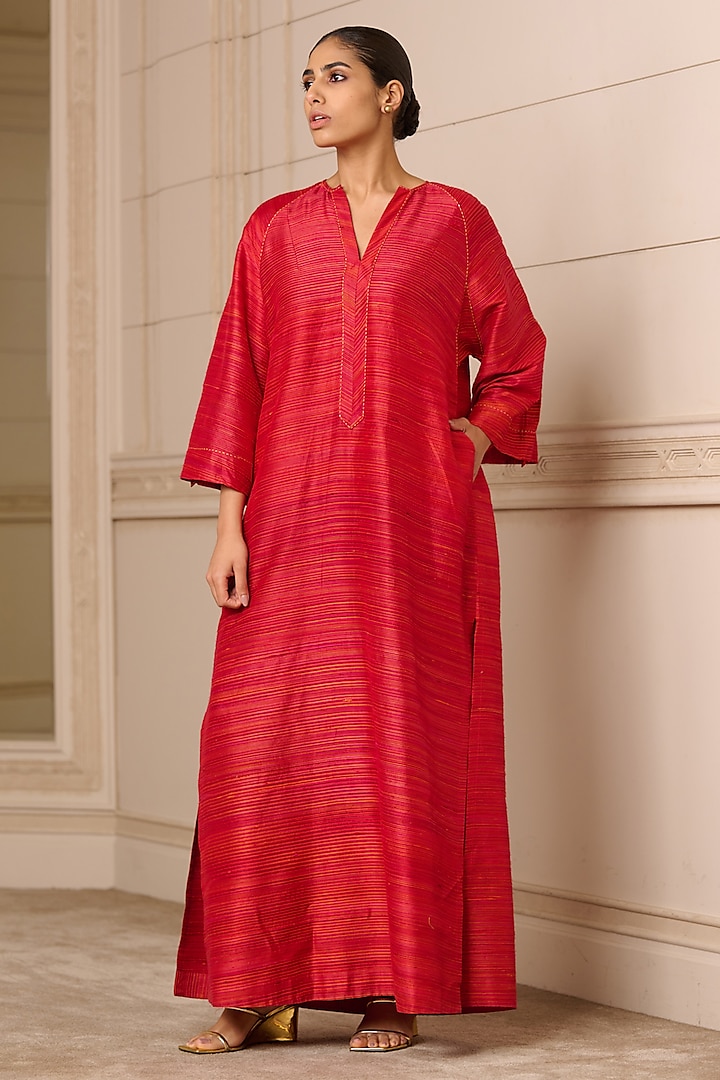Red Textured Silk Dupion Long Tunic by Tarun Tahiliani