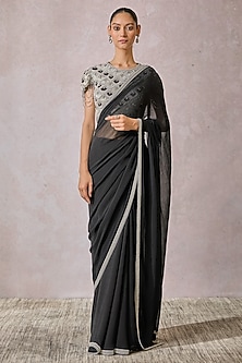 product-color-Black