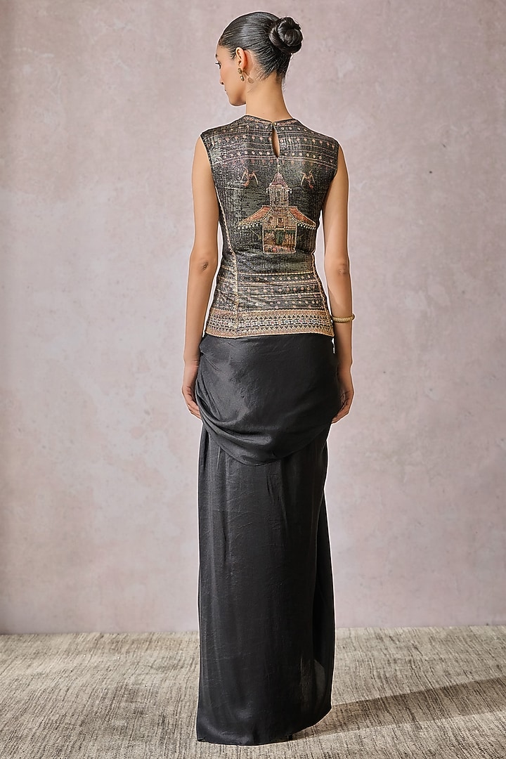 Black Foil Jersey Metallic Printed T-Shirt by Tarun Tahiliani at Pernia's Pop Up Shop