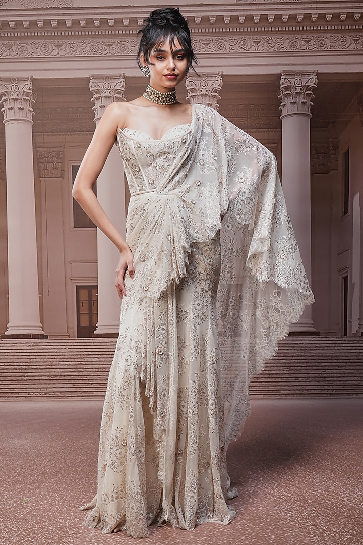 Ivory Chiffon Draped Concept Bridal Saree Set by Tarun Tahiliani at Pernia's Pop Up Shop