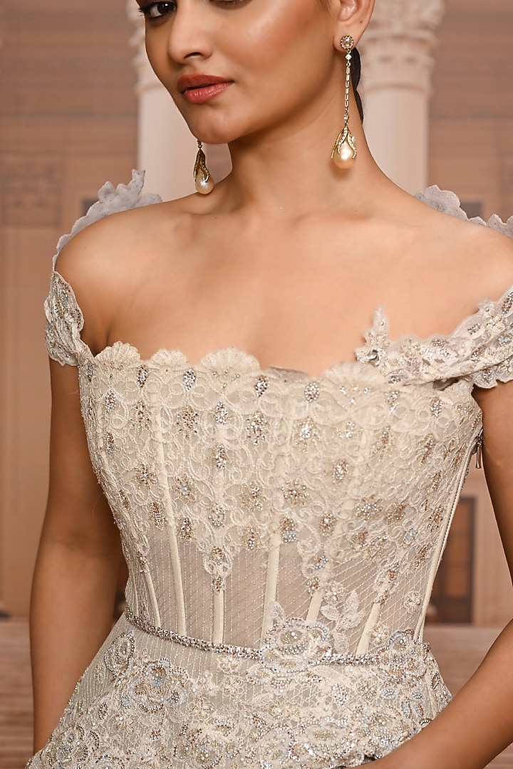 Ivory Tulle Lace Embroidered Bridal Lehenga Saree Set by Tarun Tahiliani at Pernia's Pop Up Shop