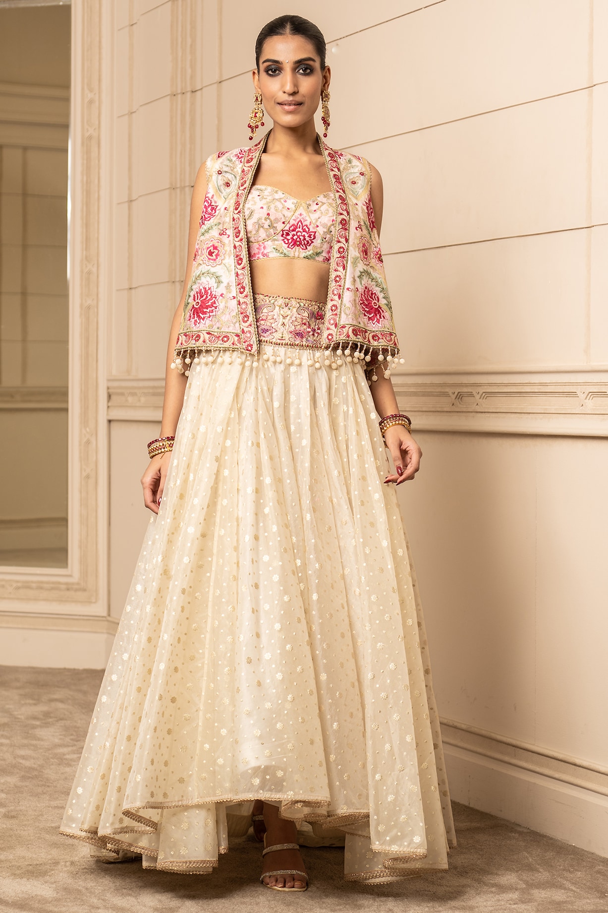 Bustier with jacket and trousers – Tarun Tahiliani Official