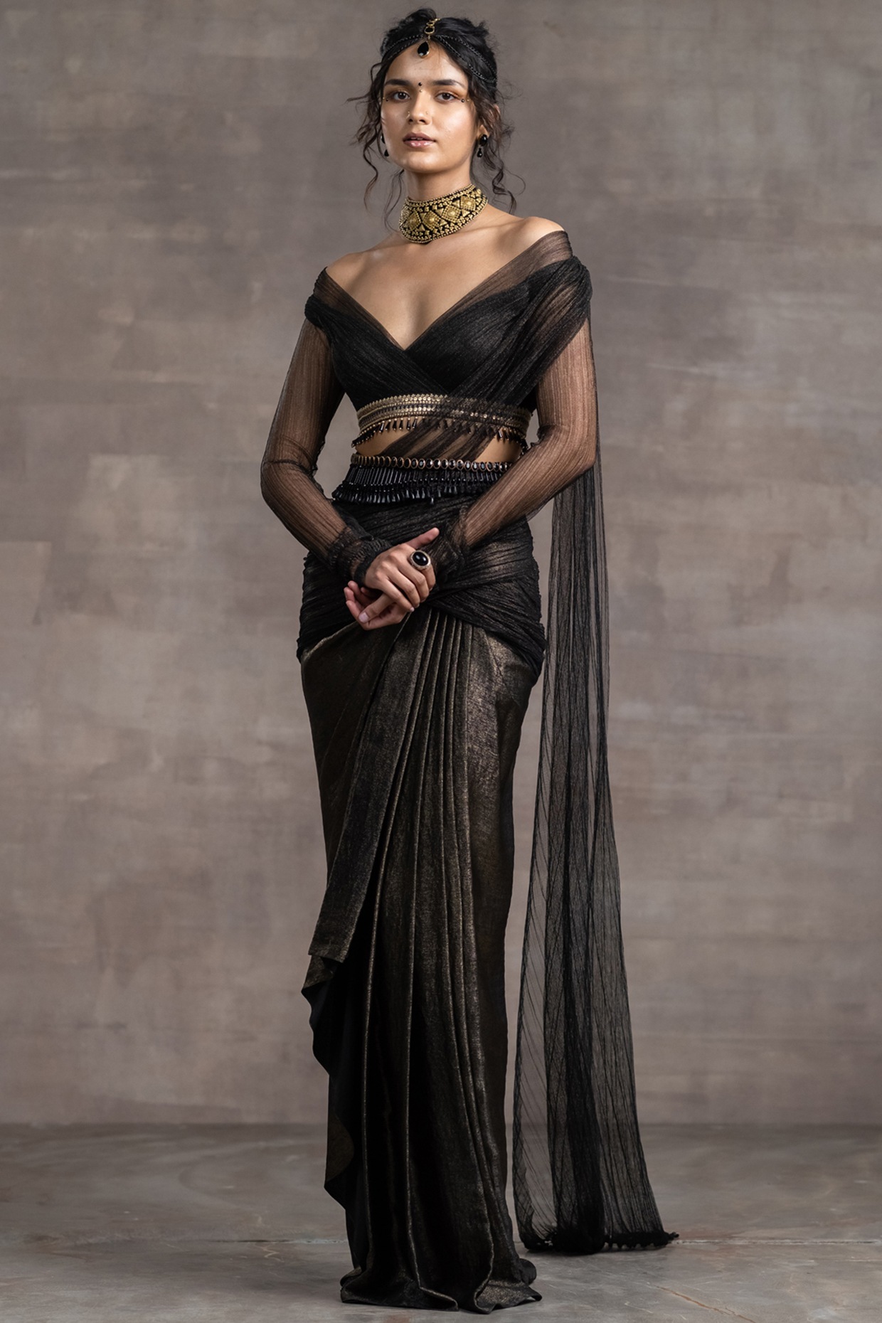 Buy Black Sarees for Women by Rekha Maniyar Online | Ajio.com