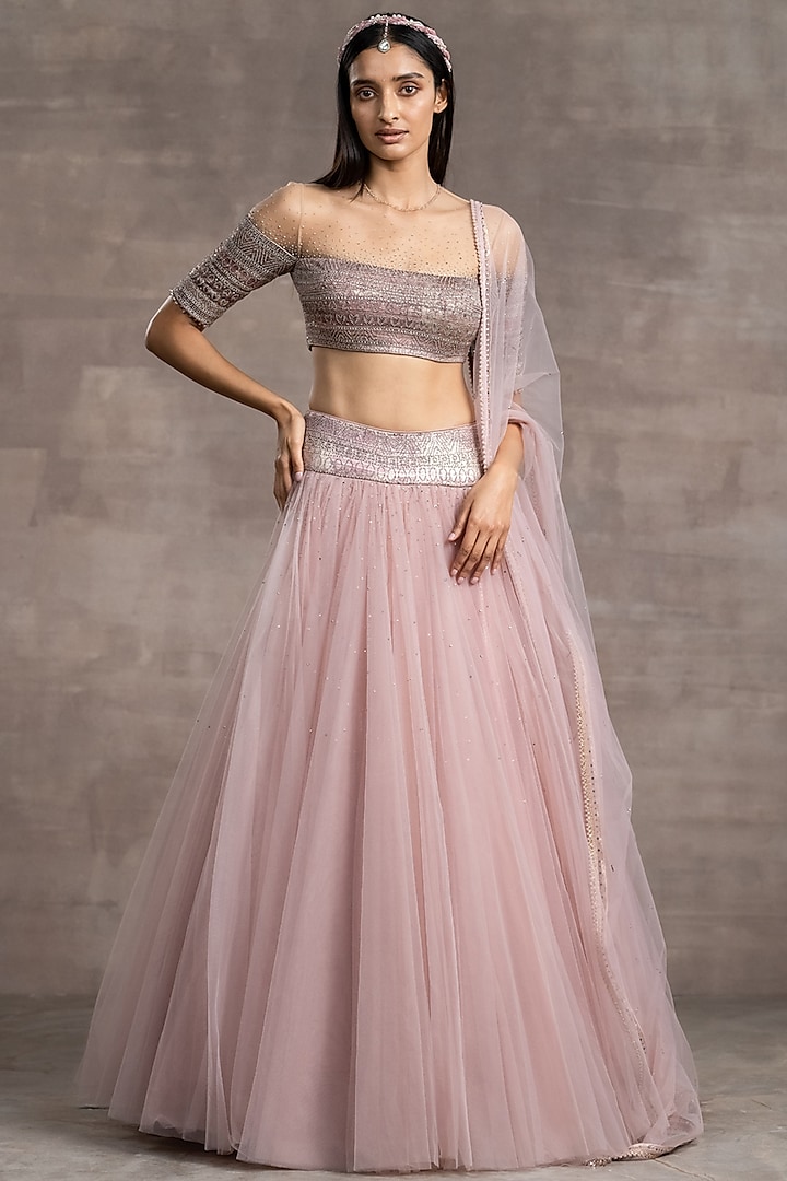 Onion Pink Tulle Embellished Bridal Lehenga Set by Tarun Tahiliani at Pernia's Pop Up Shop