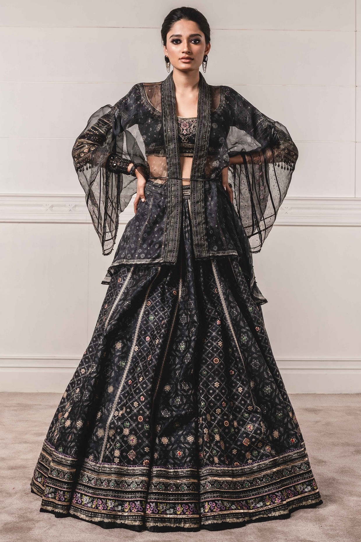 Ridhi Mehra | Heer Champagne Cape Lehenga Set | INDIASPOPUP.COM