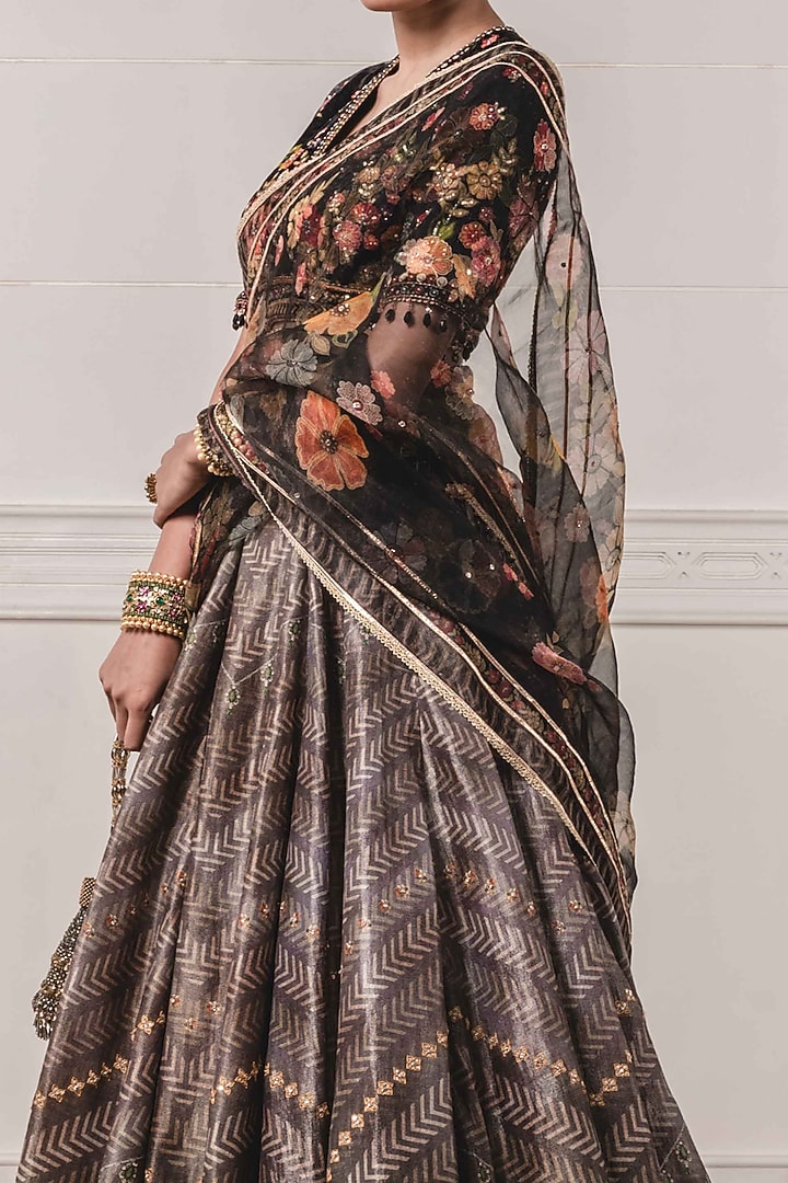Black Printed Bridal Lehenga Set by Tarun Tahiliani at Pernia's Pop Up Shop