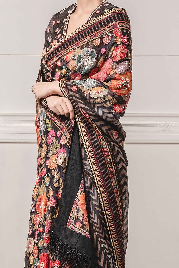 Black Embroidered Bridal Saree Set by Tarun Tahiliani at Pernia's Pop Up Shop