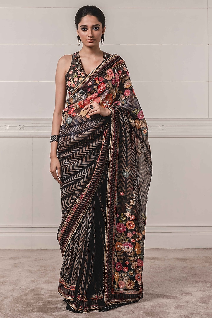 Black Embroidered Saree Set by Tarun Tahiliani