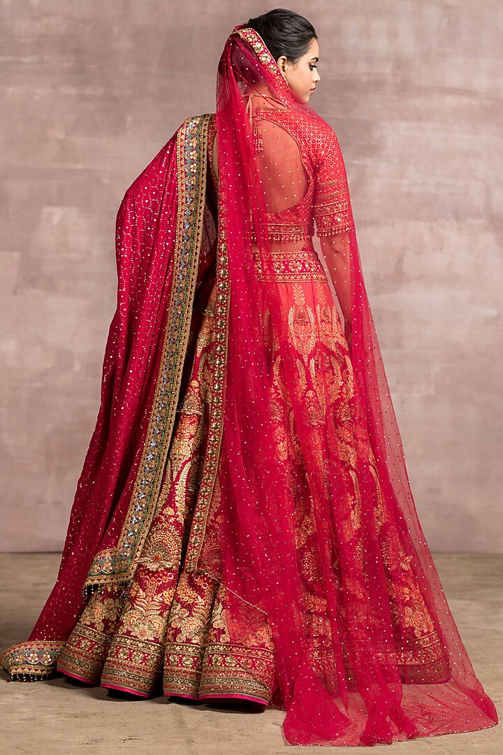 Red Ombre Zardosi Embroidered Bridal Lehenga Set by Tarun Tahiliani at Pernia's Pop Up Shop