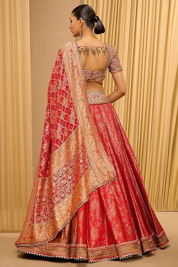 Red Brocade Marori Embroidered Bridal Lehenga Set by Tarun Tahiliani at Pernia's Pop Up Shop
