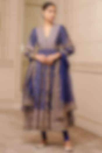 Blue Chanderi Printed Kurta Set by Tarun Tahiliani at Pernia's Pop Up Shop