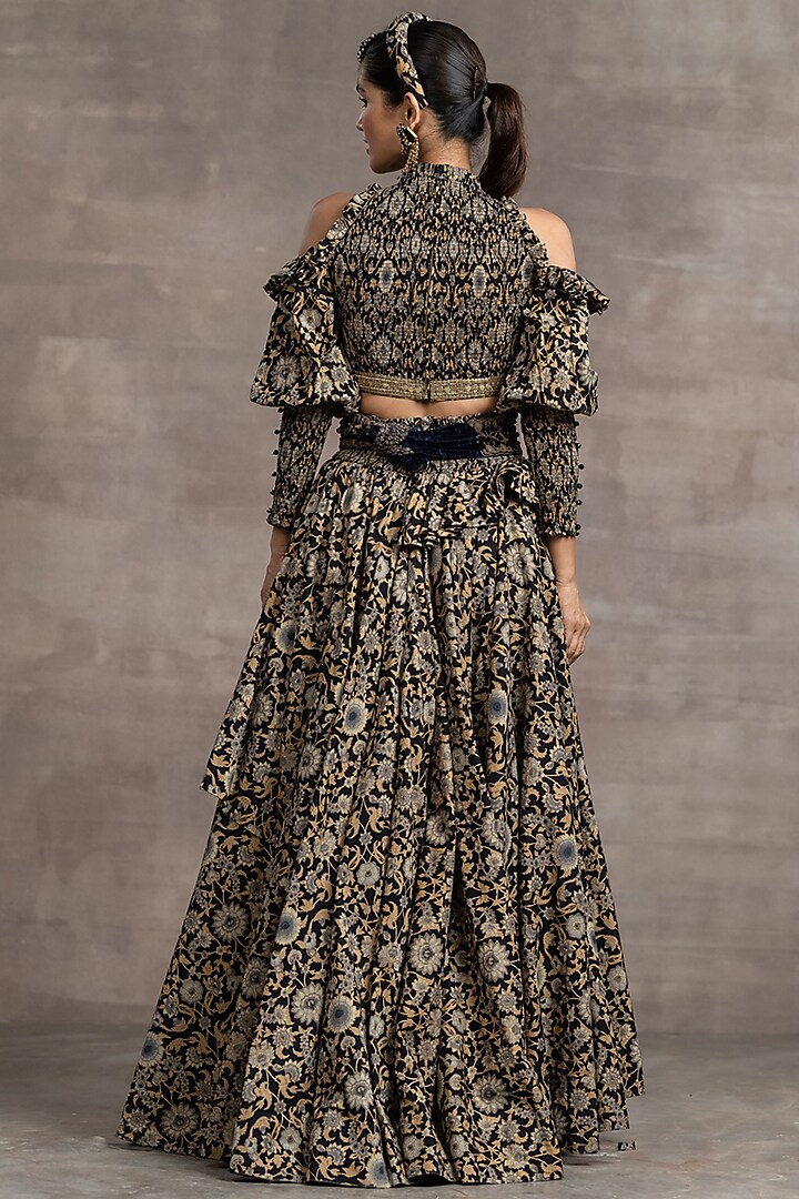 Black Printed Draped Wedding Lehenga Set by Tarun Tahiliani at Pernia's Pop Up Shop