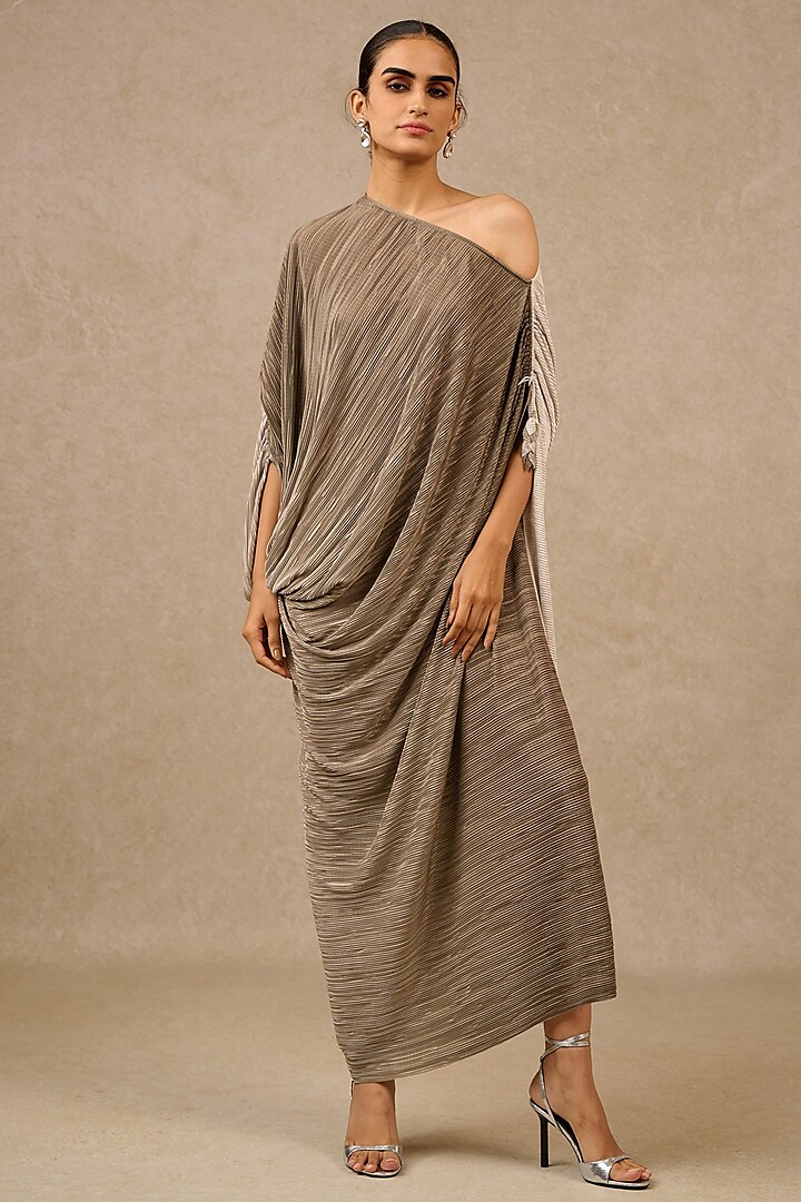 Oyster Crinkle Fabric Asymmetric Off-Shoulder Ombre Kaftan by Tarun Tahiliani at Pernia's Pop Up Shop