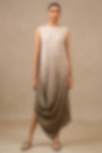 Oyster Crinkle Fabric Ombre Kaftan by Tarun Tahiliani at Pernia's Pop Up Shop