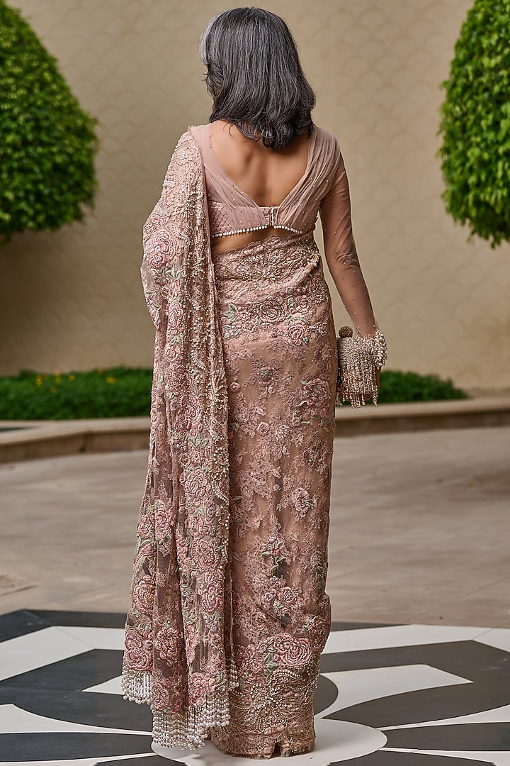 Blush Pink Lace Floral Thread Embroidered Bridal Saree Set by Tarun Tahiliani at Pernia's Pop Up Shop