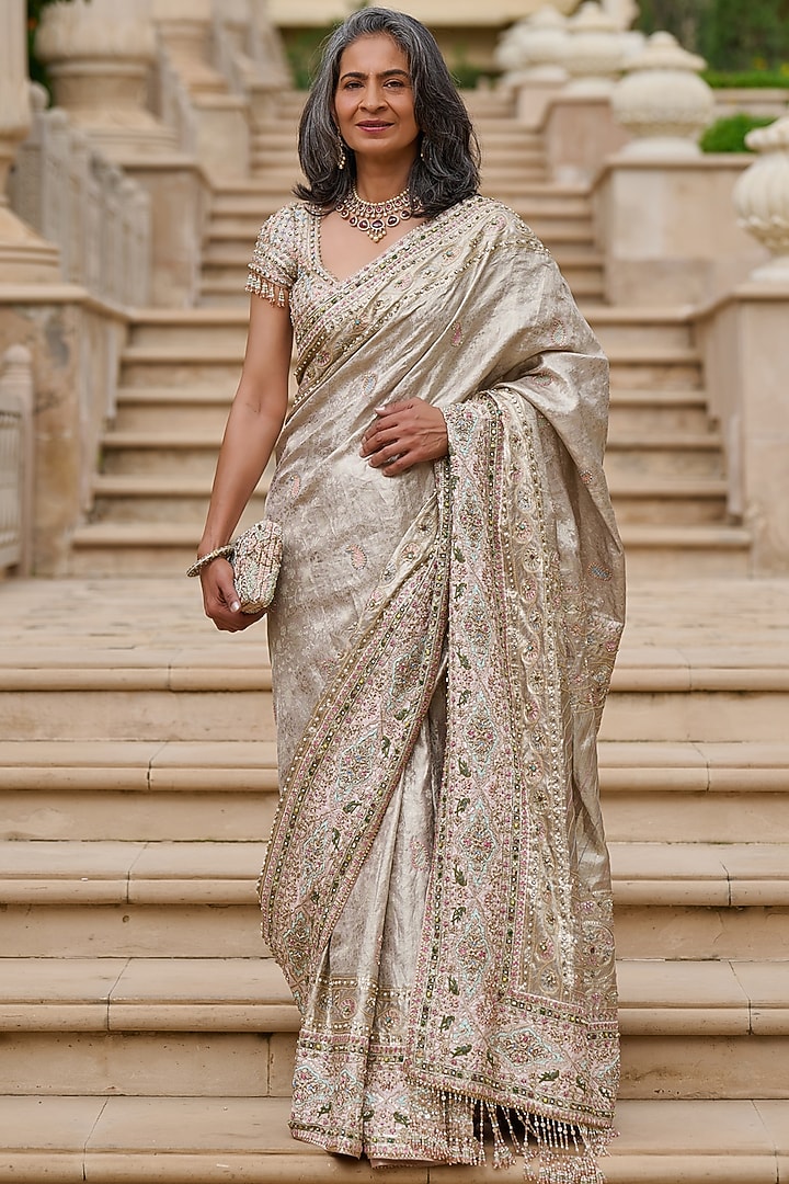 Gold Kanjivaram Thread Embellished Bridal Saree Set by Tarun Tahiliani at Pernia's Pop Up Shop