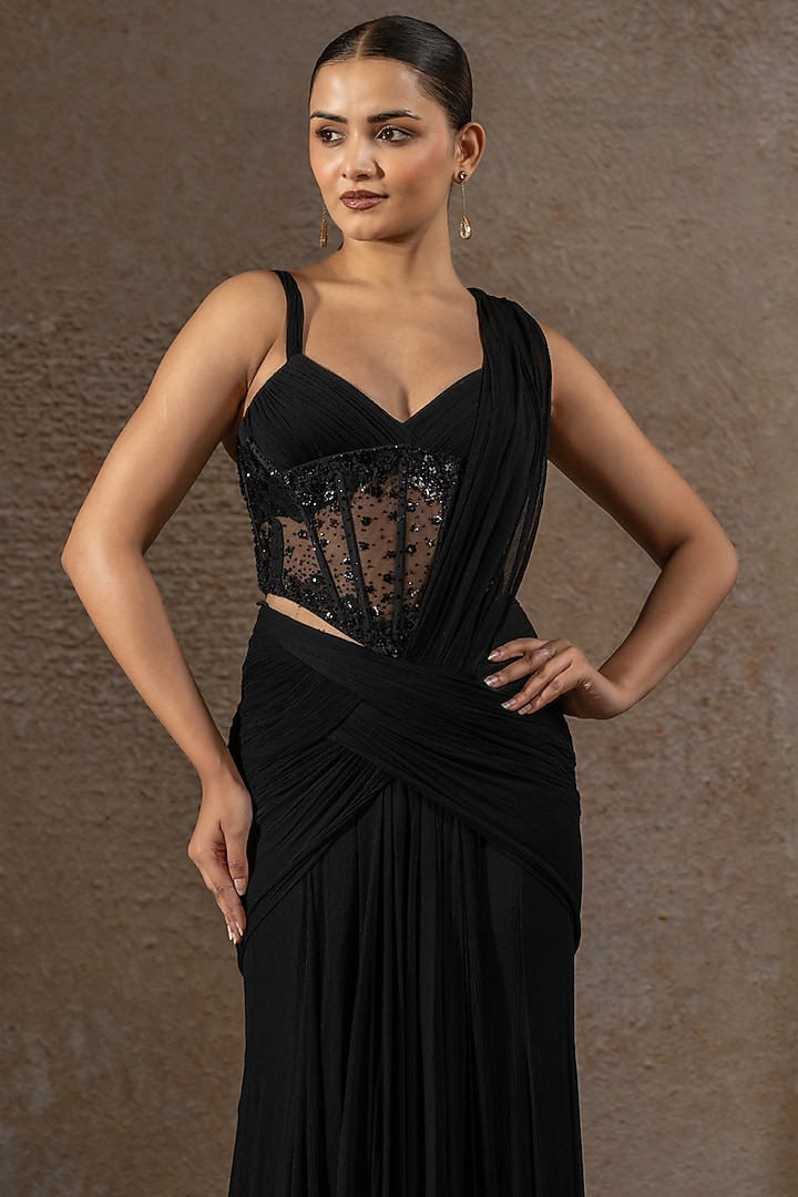 Black Chiffon Concept Bridal Saree Set by Tarun Tahiliani at Pernia's Pop Up Shop
