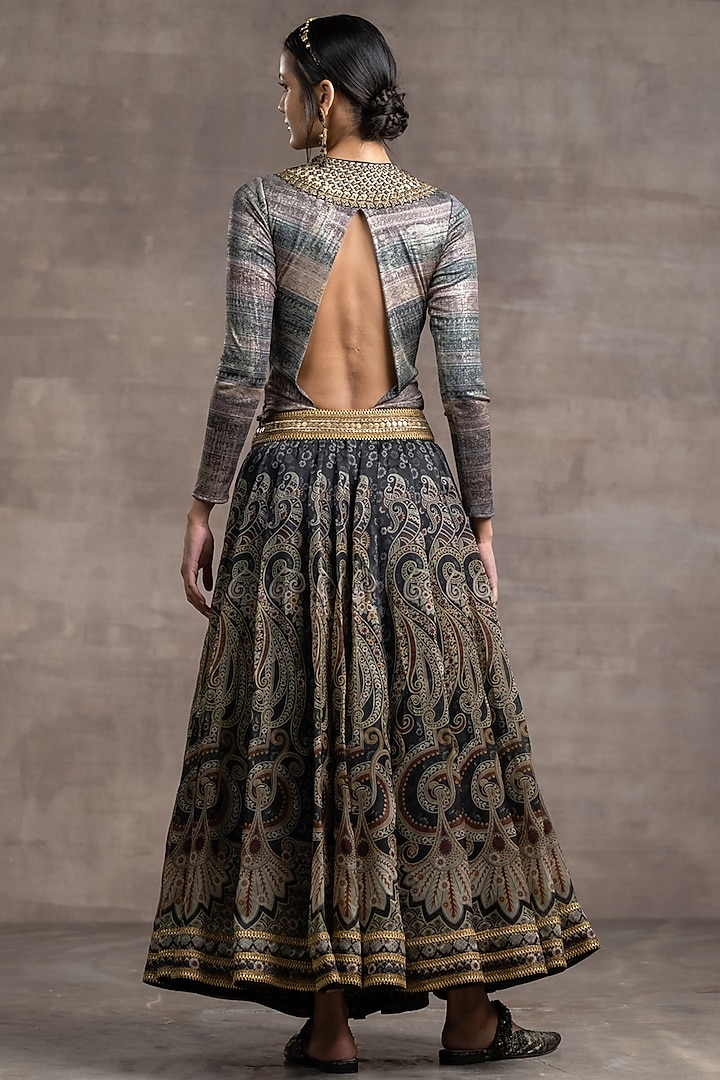 Black Embroidered Skirt Set by Tarun Tahiliani at Pernia's Pop Up Shop