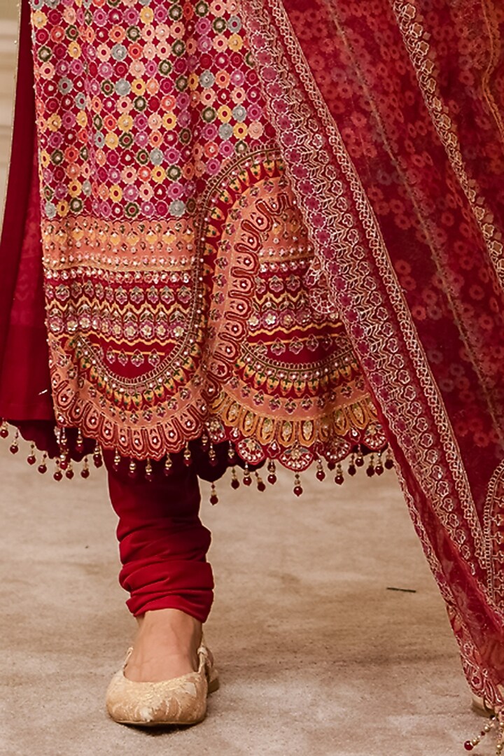 Fuschia Embroidered Kurta Set by Tarun Tahiliani at Pernia's Pop Up Shop