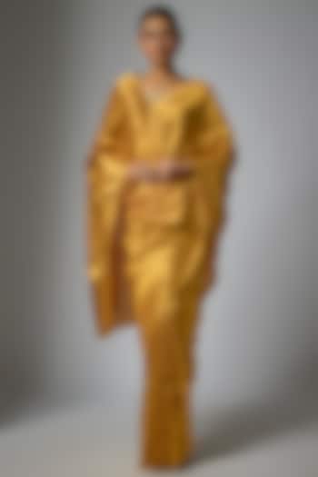 Yellow Zari Brocade Handwoven Reception Saree Set by Tarun Tahiliani at Pernia's Pop Up Shop