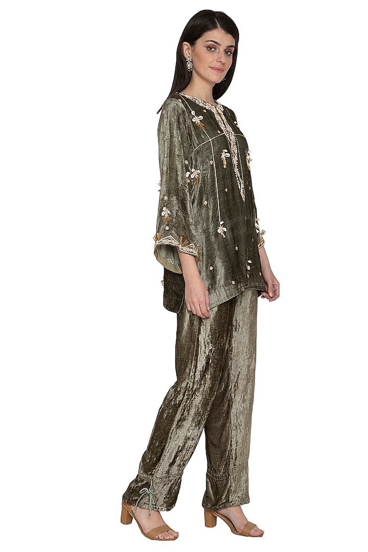 Olive Green Embroidered Tunic With Pants by Tara Thakur at Pernia's Pop Up Shop