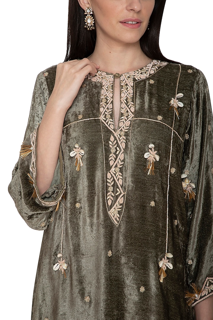Olive Green Embroidered Tunic With Pants by Tara Thakur at Pernia's Pop Up Shop