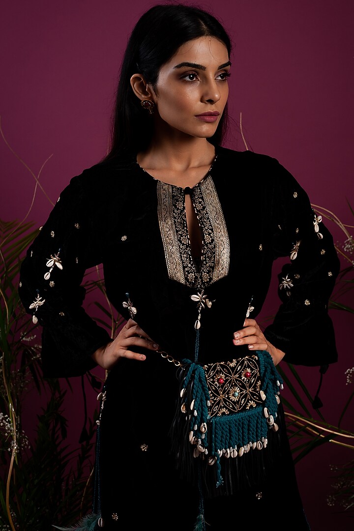 Black Velvet Tunic With Slit Pants by Tara Thakur at Pernia's Pop Up Shop