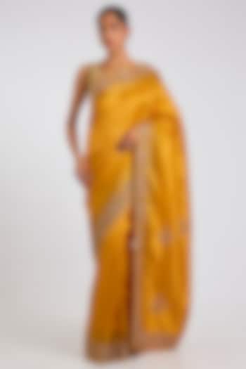 Mustard Kanjivaram Reception Saree Set by TATWAMM By Abhishek & Vinita at Pernia's Pop Up Shop
