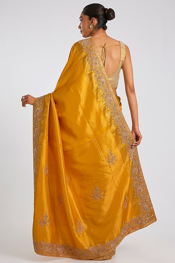 Mustard Kanjivaram Reception Saree Set by TATWAMM By Abhishek & Vinita at Pernia's Pop Up Shop