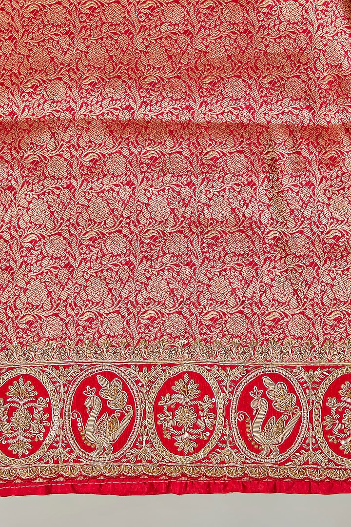 Red Brocade Reception Saree Set by TATWAMM By Abhishek & Vinita at Pernia's Pop Up Shop