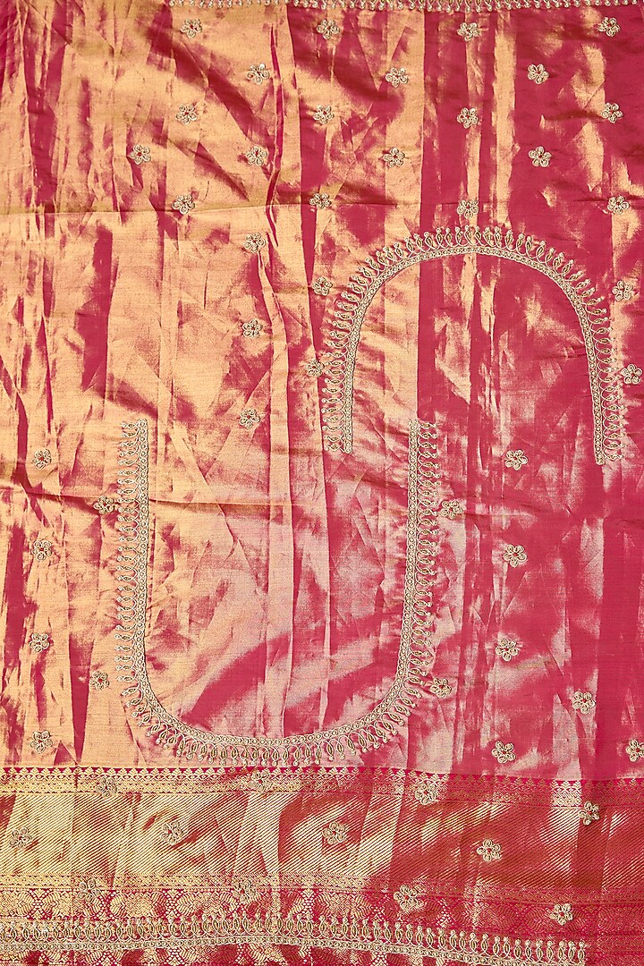 Golden Kanjivaram Silk Reception Saree Set by TATWAMM By Abhishek & Vinita at Pernia's Pop Up Shop